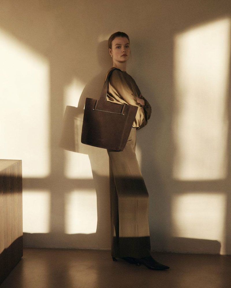 Chocolate Suede Melody Tote Women Shoulder Bags Strathberry